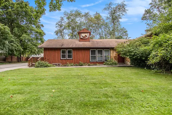1316 Knollwood Avenue, Kalamazoo, MI 49006