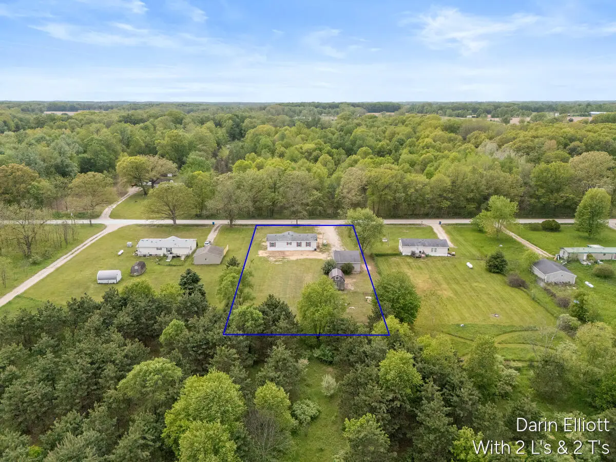 9203 S Castle Road, Sheridan, MI 48884 - #1