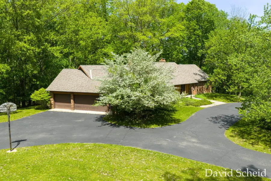 10225 River Shore Drive, Caledonia, MI 49316 - #2