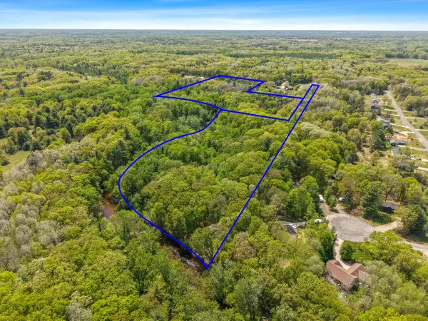 W County Line Road, Gowen, MI 49326