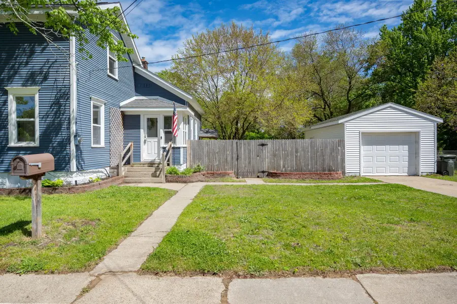 732 Wood Street, Muskegon, MI 49442 - #3
