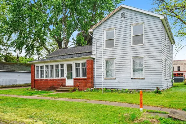 232 S 2nd Street, Burr Oak, MI 49030