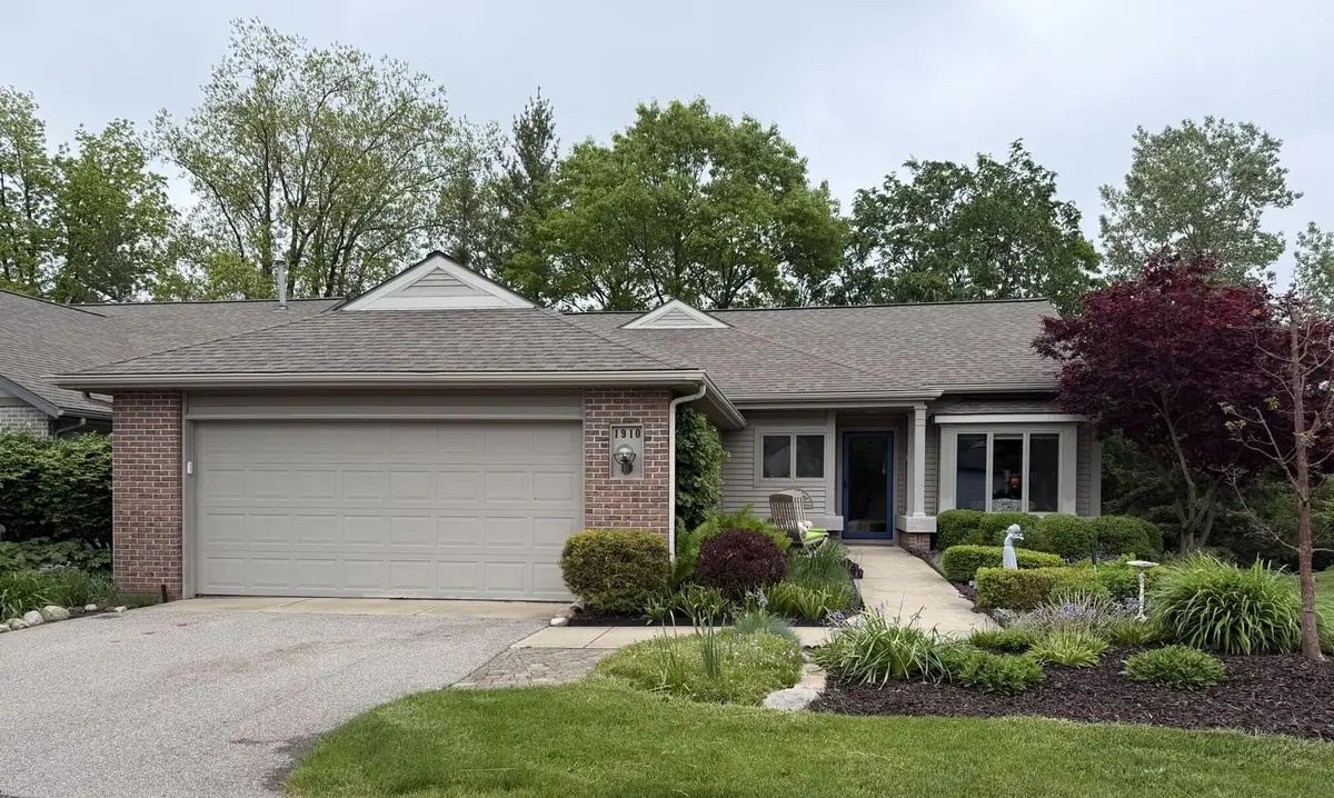 1910 Hidden Oak Court Se, Grand Rapids, MI 49546 - #1