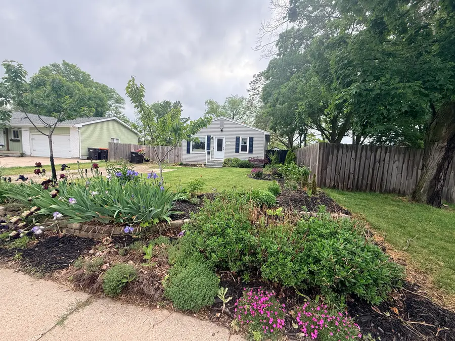 3233 Wayburn Avenue Sw, Grandville, MI 49418 - #3
