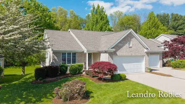 2027 Krislin Drive Ne #27, Grand Rapids, MI 49505