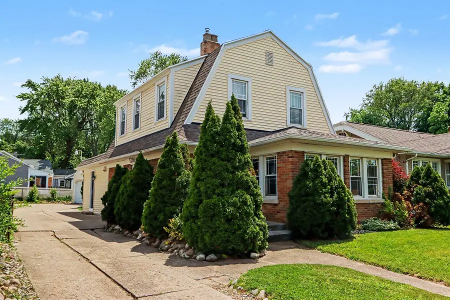 330 N Riverview Drive, Kalamazoo, MI 49004 - #3