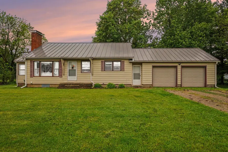 604 E Chicago Road, White Pigeon, MI 49099 - #2
