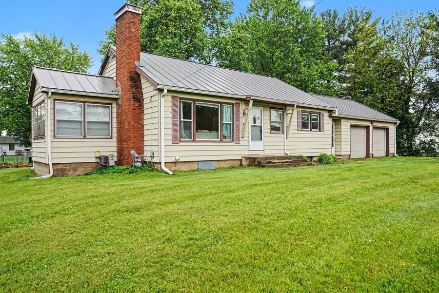 604 E Chicago Road, White Pigeon, MI 49099 - #3