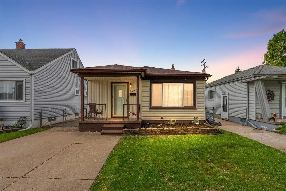 539 Mayflower Avenue, Lincoln Park, MI 48146 - #1