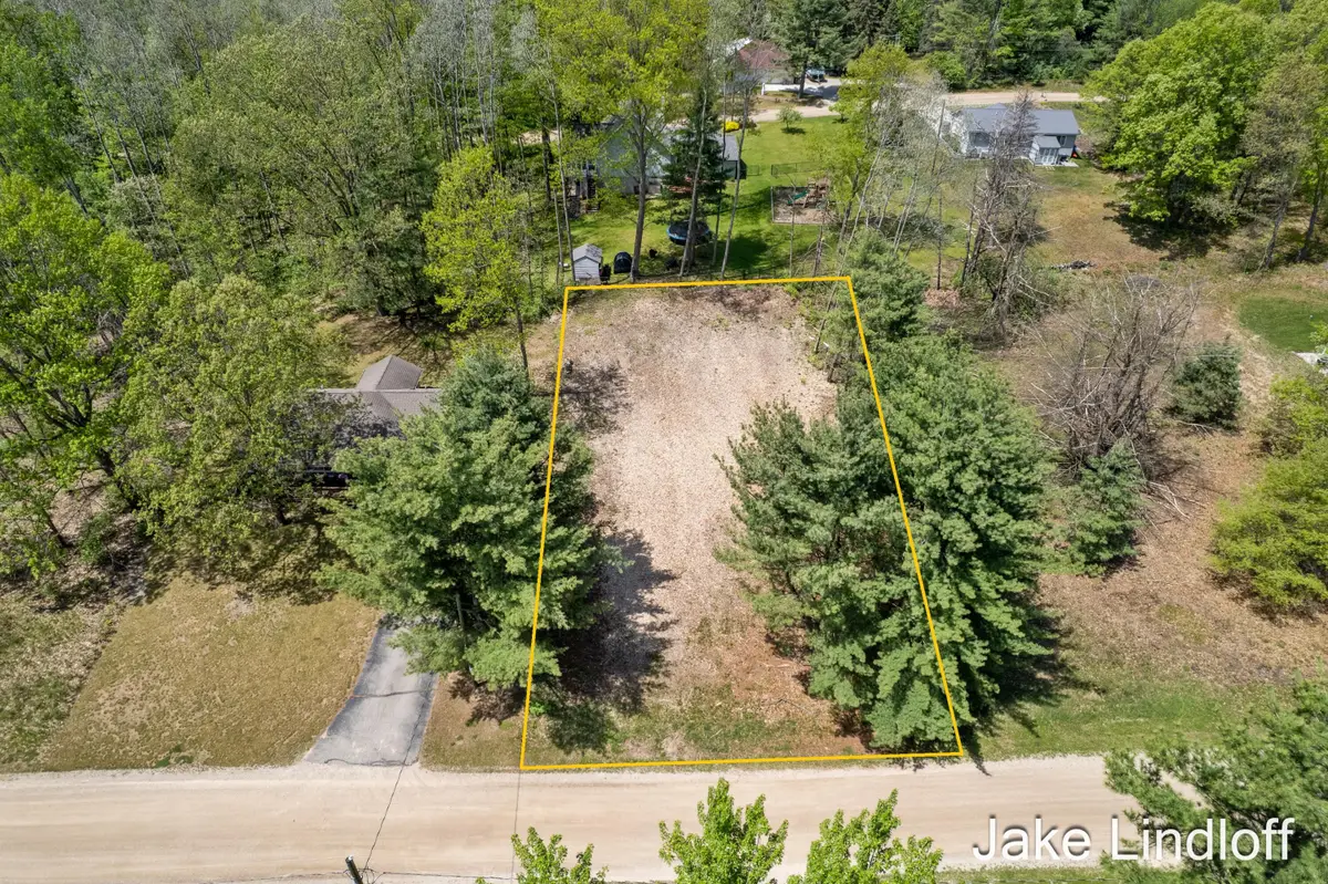 8383 Ontario Street, Stanwood, MI 49346 - #1