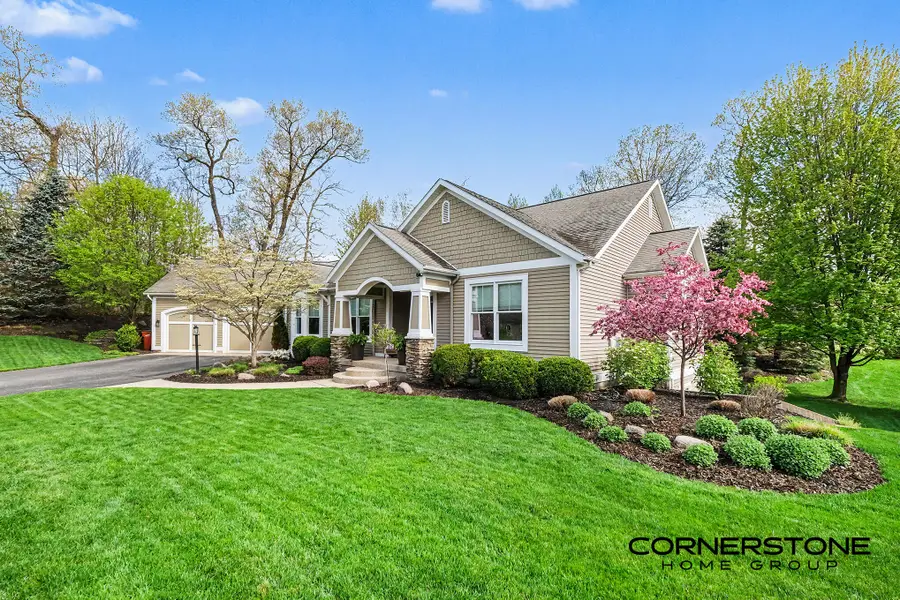 4263 S Oak Pointe Court Ne, Grand Rapids, MI 49525 - #2