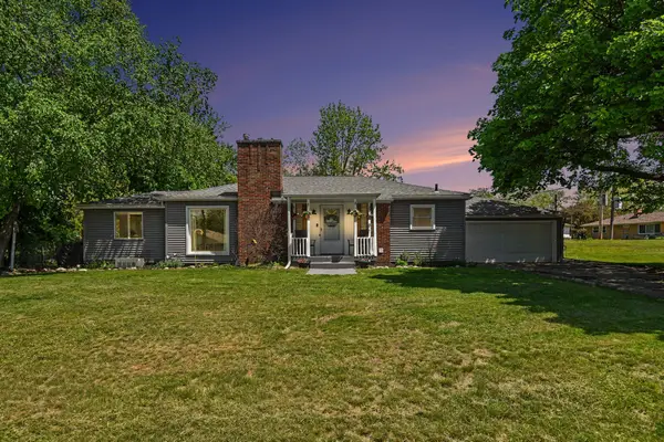 2005 Brandon Drive Nw, Grand Rapids, MI 49504