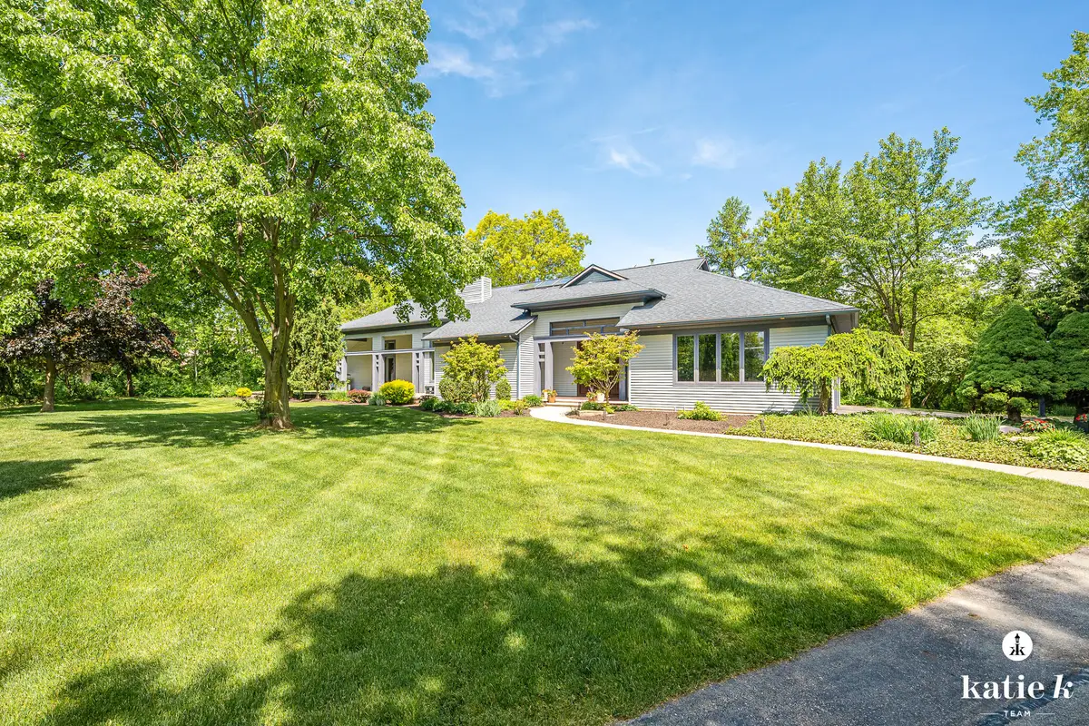 1055 Bradford Hollow Lane Ne, Grand Rapids, MI 49525 - #1