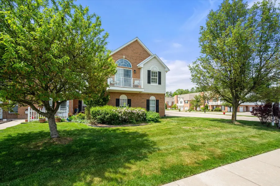 597 Olde English Circle, Howell, MI 48855 - #3