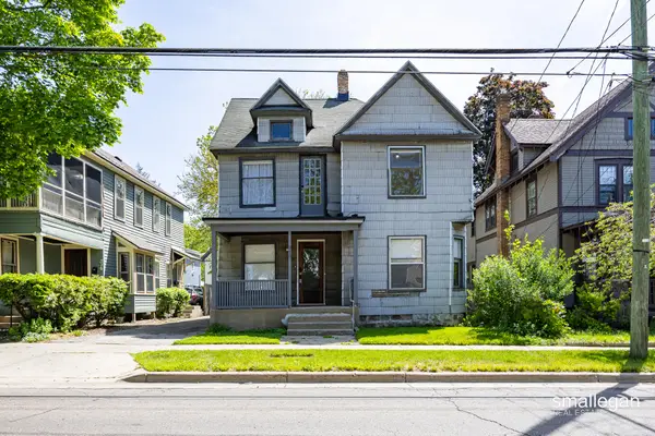 318 Diamond Avenue Se, Grand Rapids, MI 49506