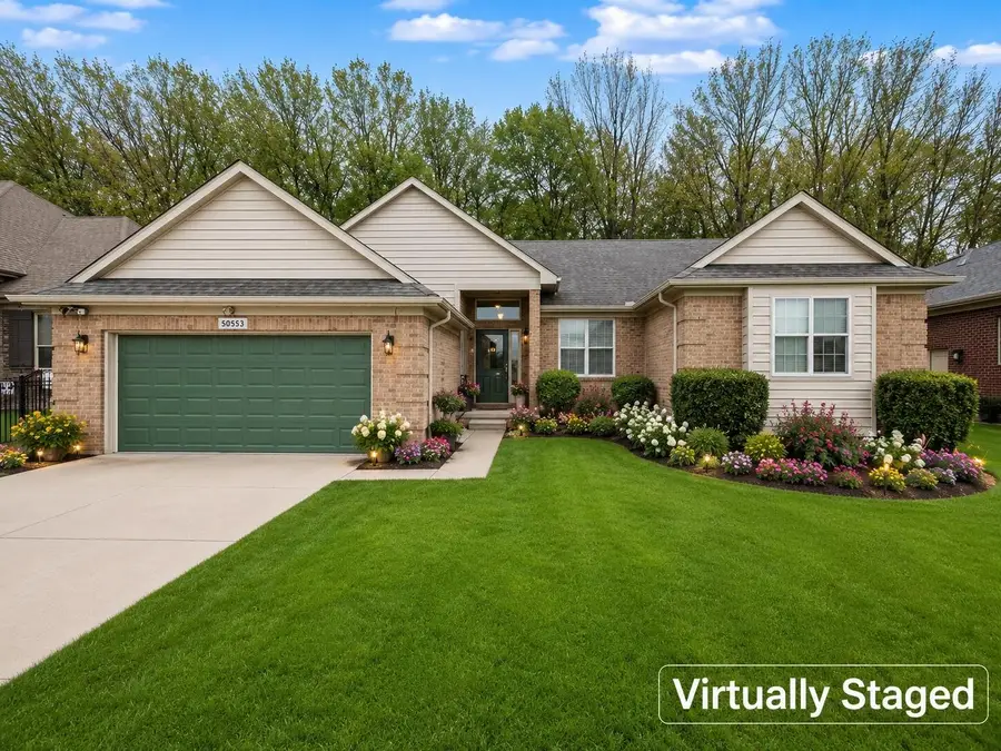 45654 Lookout Drive, Macomb, MI 48044 - #2