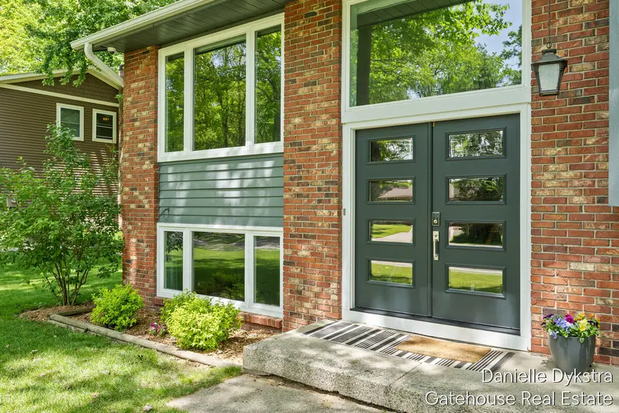 4063 Cambridge Drive, Hudsonville, MI 49426 - #3