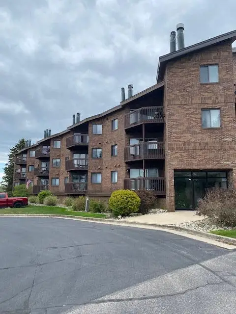 368 Harbor Drive #401, Ludington, MI 49431 - #2