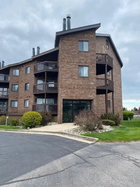 368 Harbor Drive #401, Ludington, MI 49431 - #3