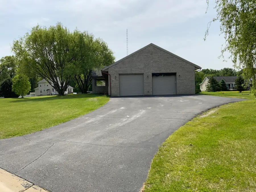 7715 Hidden Knoll Court Ne #41, Byron, MI 48418 - #3