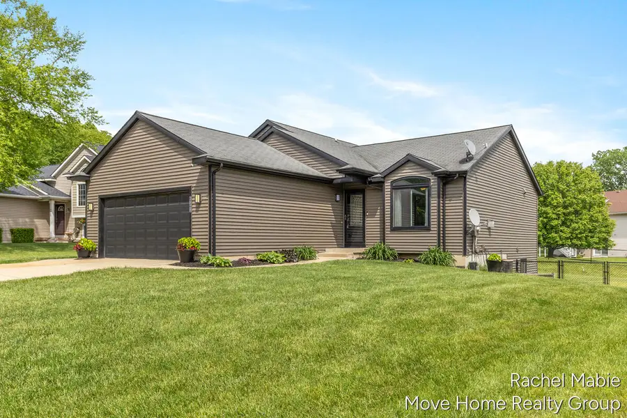3828 Giddings Avenue Se, Grand Rapids, MI 49508 - #2