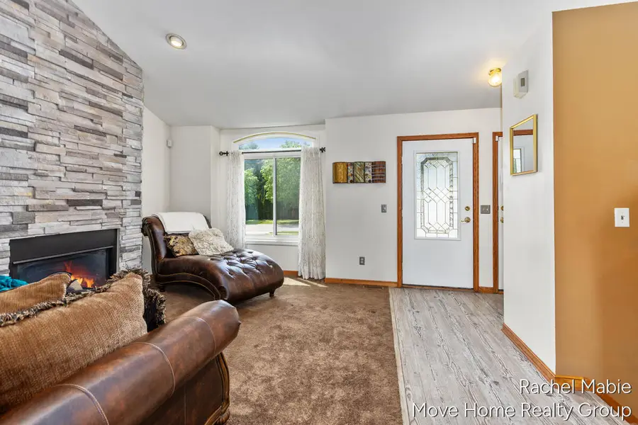 3828 Giddings Avenue Se, Grand Rapids, MI 49508 - #3