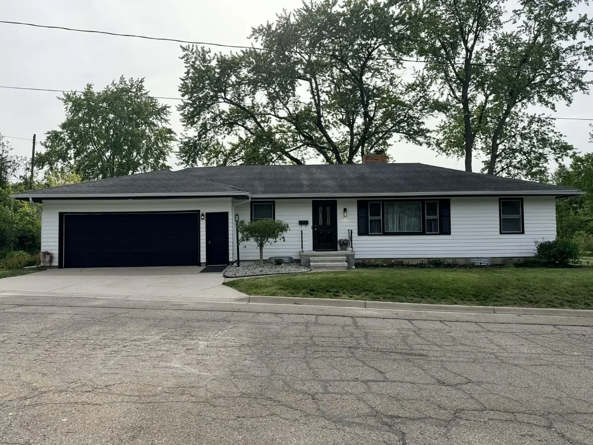 84 Kings Boulevard, Sparta, MI 49345 - #1