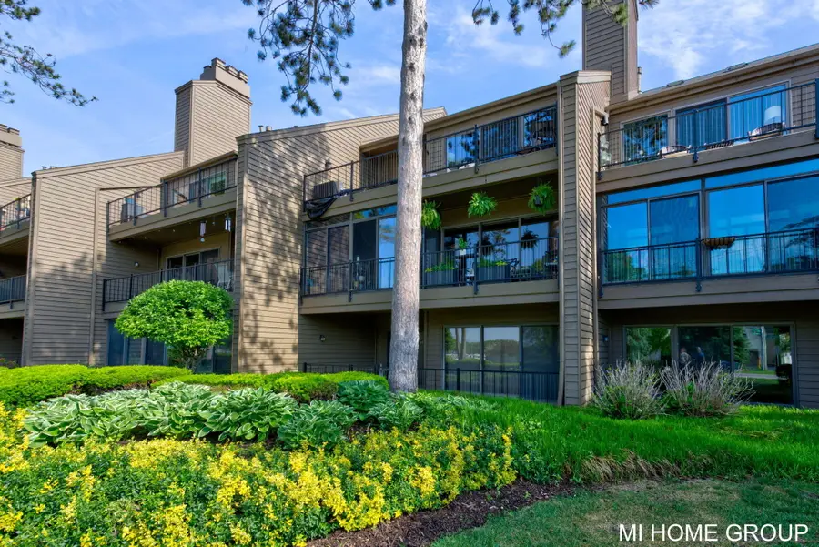 1745 Ottawa Beach #4, Holland, MI 49424 - #2