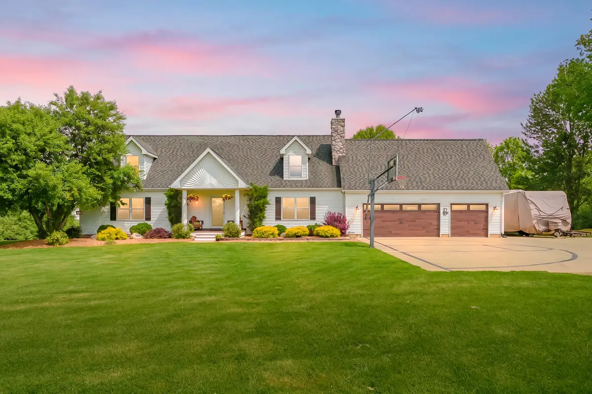 39166 36th Avenue, Paw Paw, MI 49079 - #1