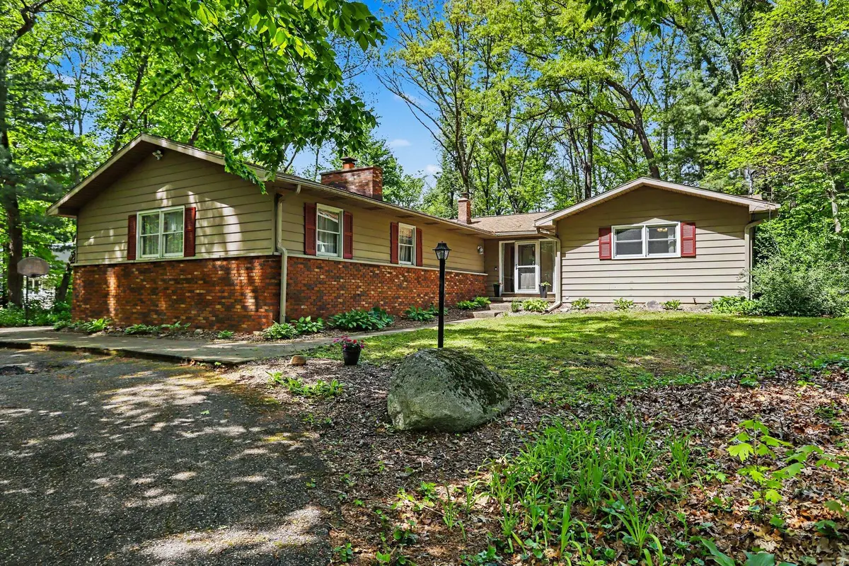 24234 Oak Lane, Mattawan, MI 49071 - #1