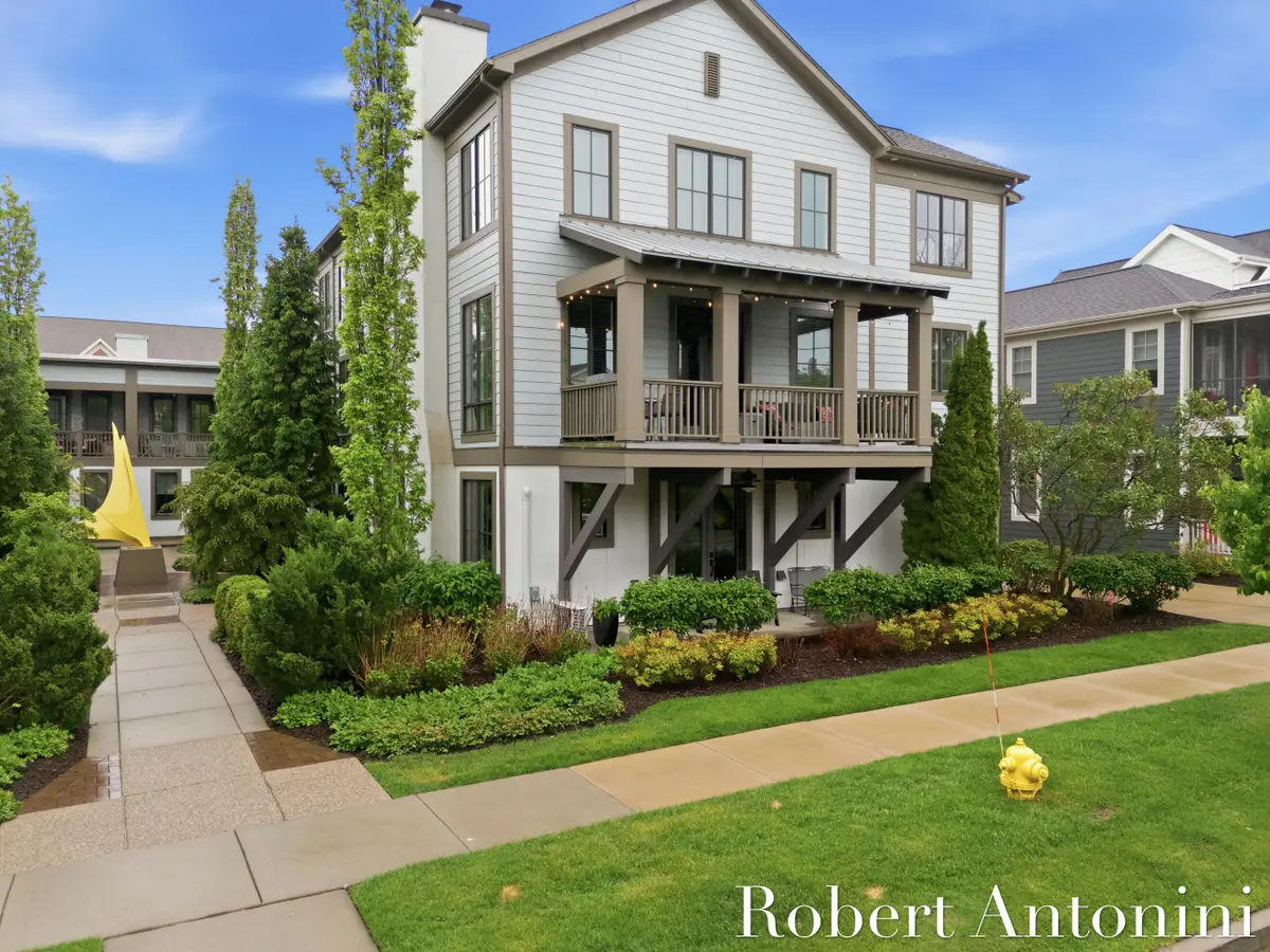 706 Croswell Avenue Se #10, Grand Rapids, MI 49506 - #1