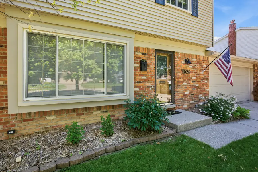 10052 Wolfriver Drive, Plymouth, MI 48170 - #3