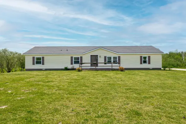 10815 S Hawkins Road, Reed City, MI 49677