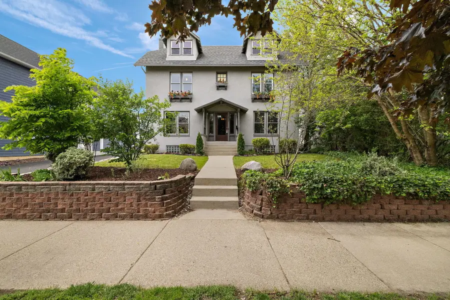 637 Fairview Avenue Ne, Grand Rapids, MI 49503 - #3