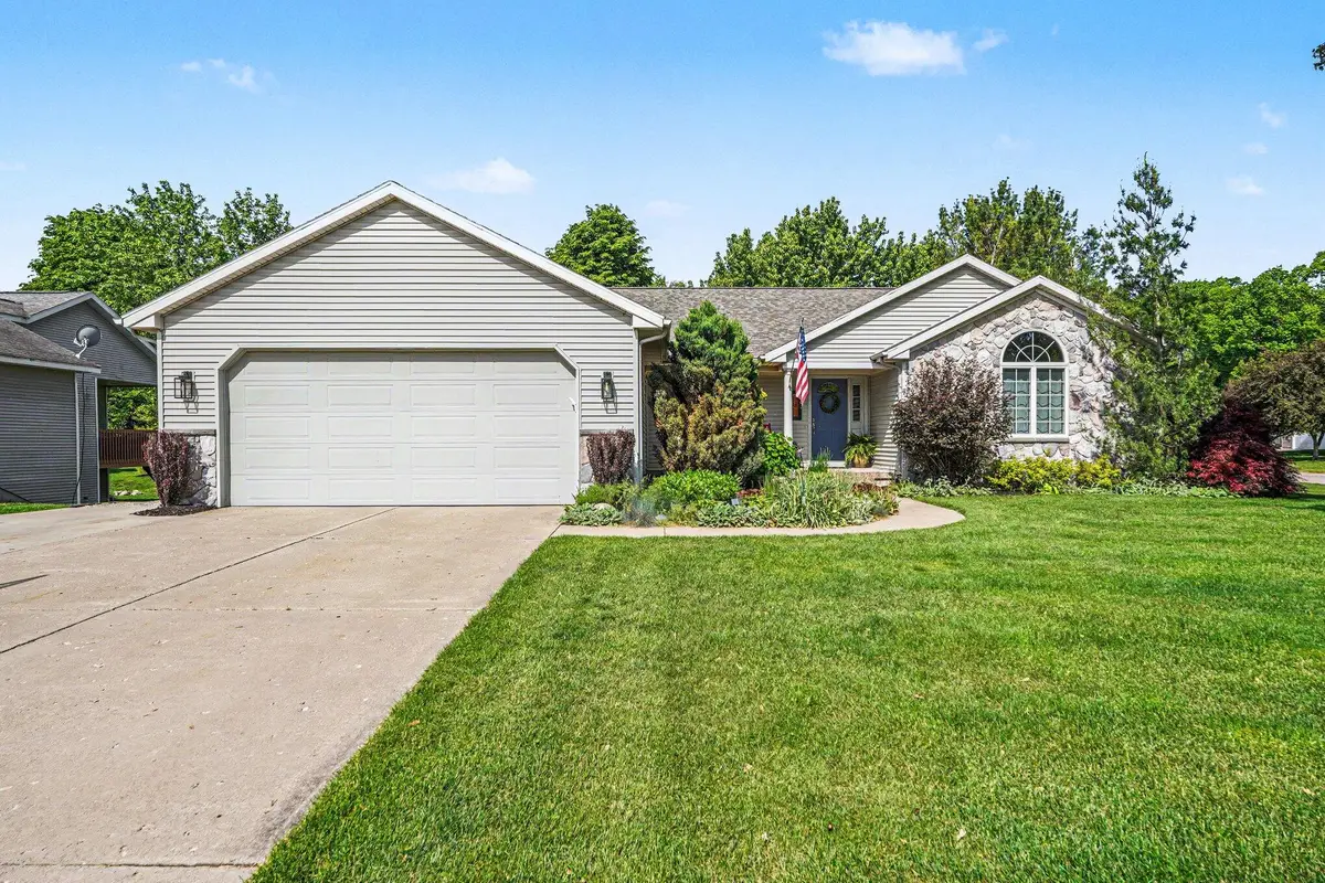 7161 Pine Oak Lane, Hudsonville, MI 49426 - #1