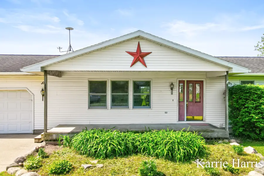 6048 S Cedar Lake Road Se, Sheridan, MI 48884 - #2