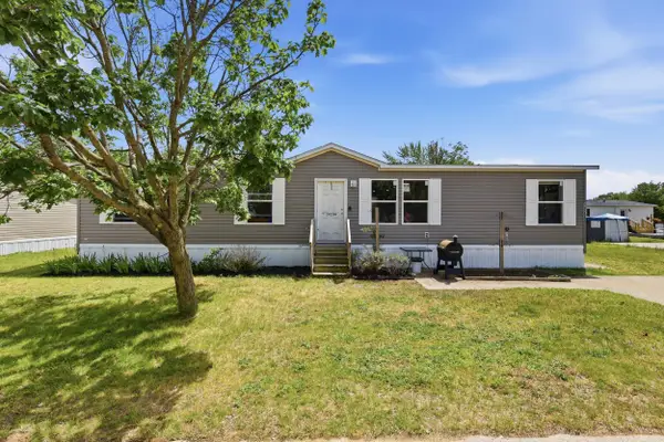 14290 Newport Drive, West Olive, MI 49460
