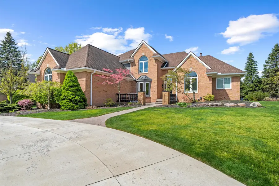46571 Galway Drive, Novi, MI 48374 - #3