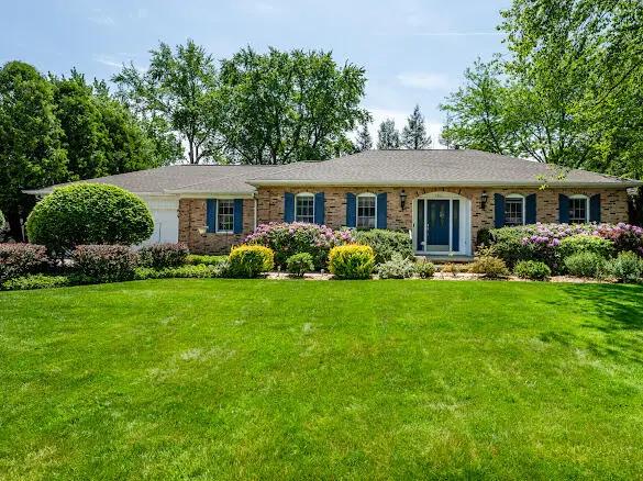 1386 Deerfield Street, St. Joseph, MI 49085