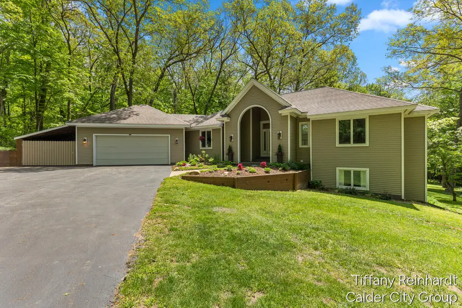 2760 Tyler Trail Se, Lowell, MI 49331 - #2