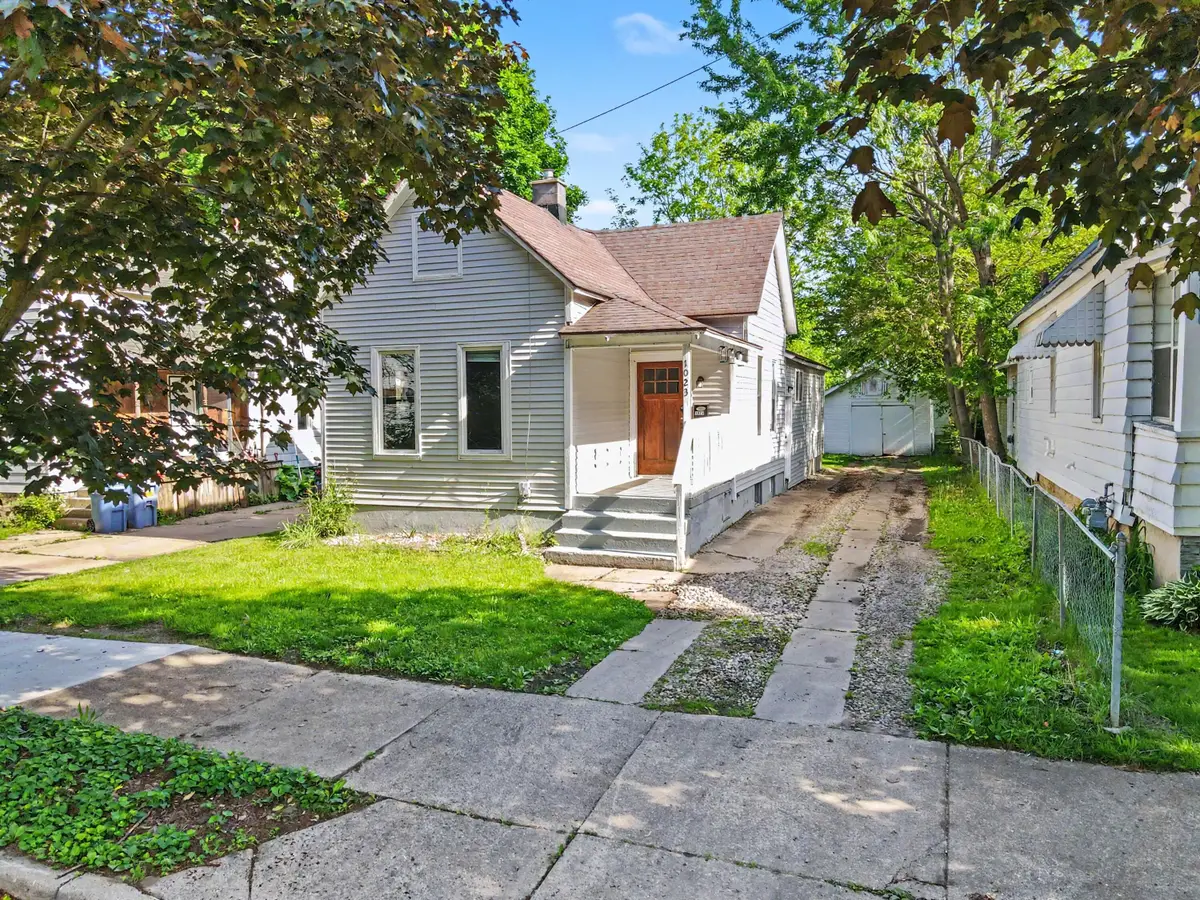 1023 Pulawski Street Sw, Grand Rapids, MI 49504 - #1