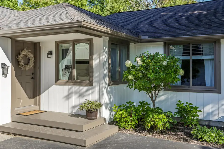 2938 Dearborn Avenue, Rochester Hills, MI 48309 - #2