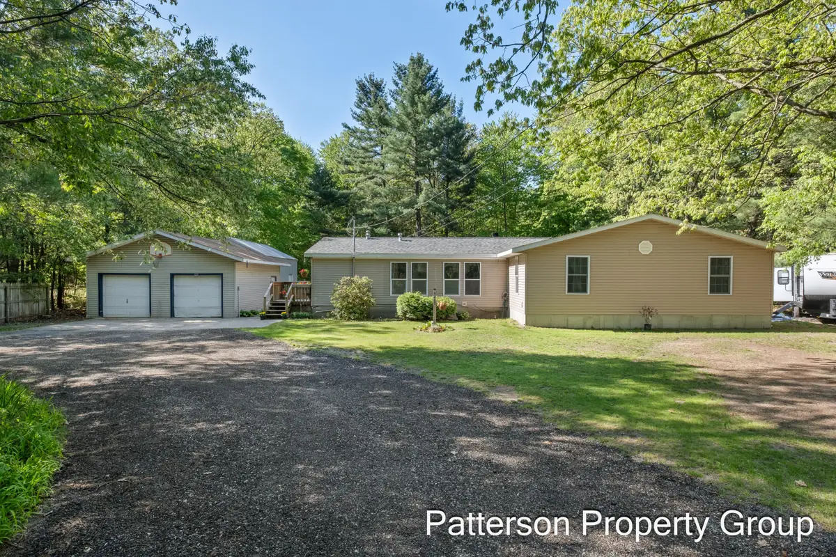 8229 E Apple Avenue, Ravenna, MI 49451 - #1