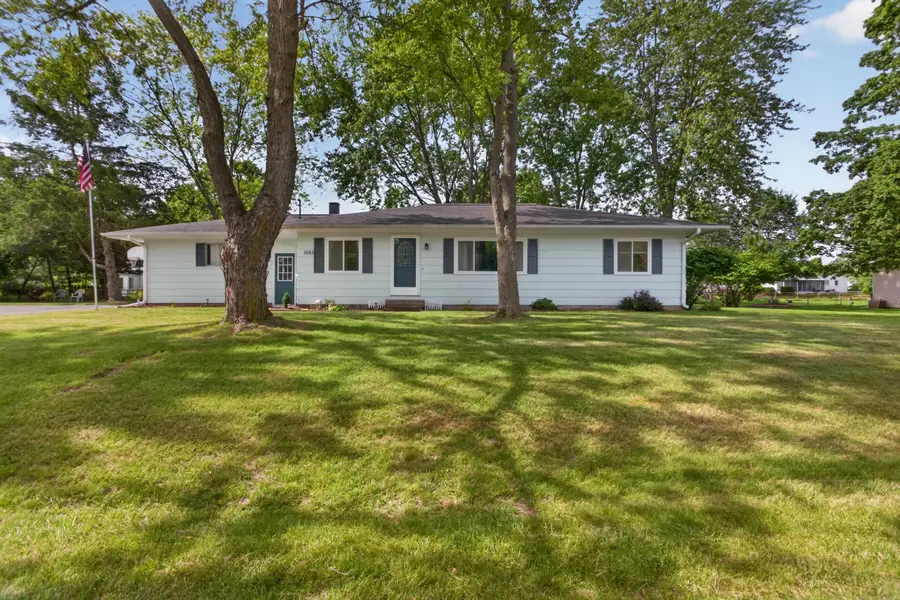 1653 Gary Paul Lane, Jackson, MI 49203 - #2