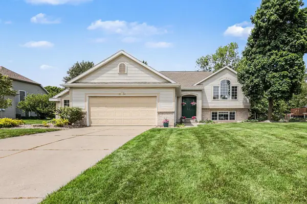 2114 Arbor Court, Grand Rapids, MI 49534