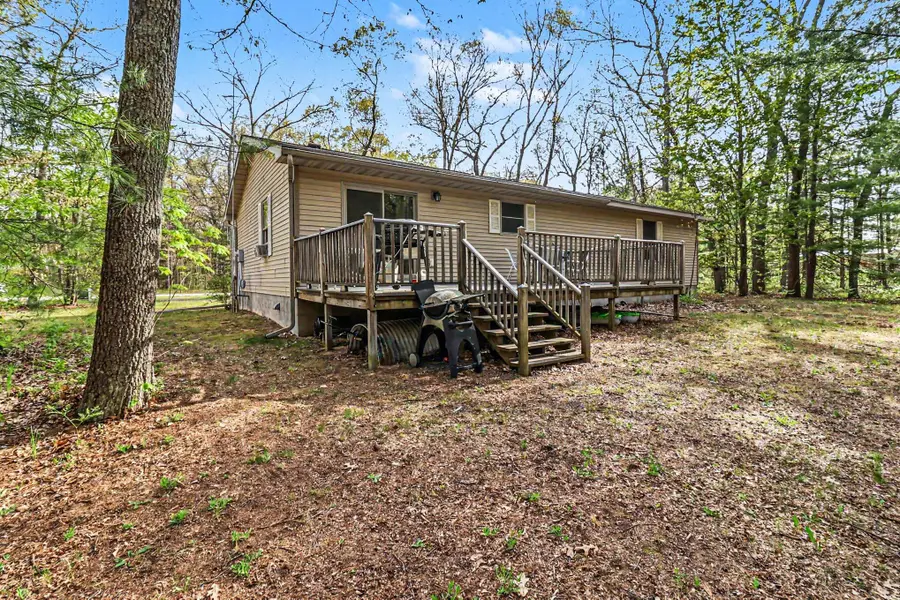 7137 E Catherine Road, Fountain, MI 49410 - #3