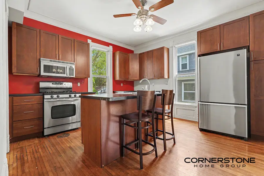 254 James Avenue Se, Grand Rapids, MI 49503 - #3