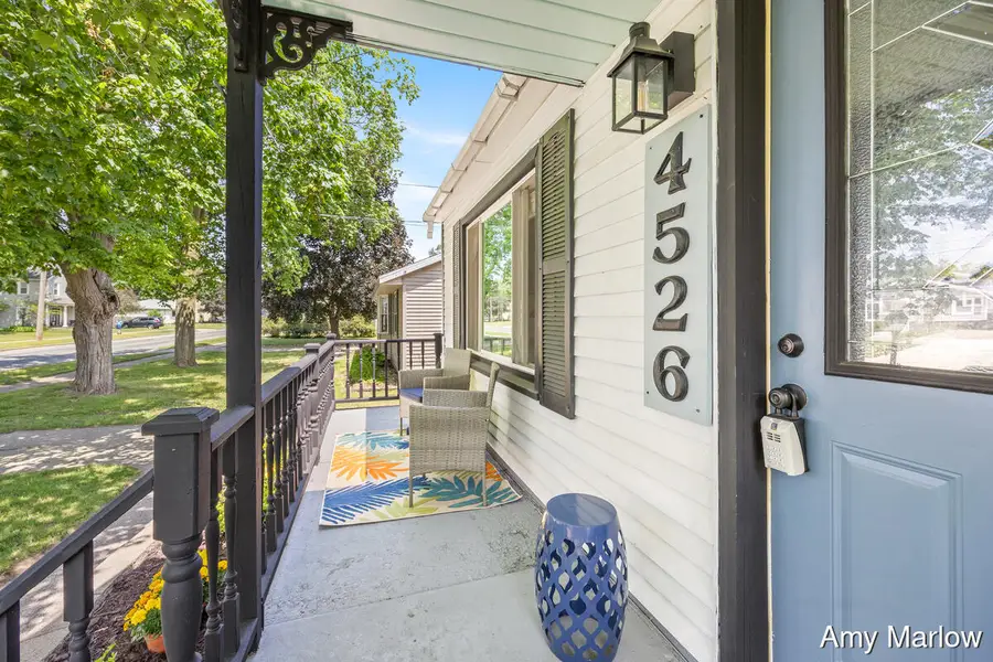4526 Rhodes Avenue Sw, Grand Rapids, MI 49548 - #3