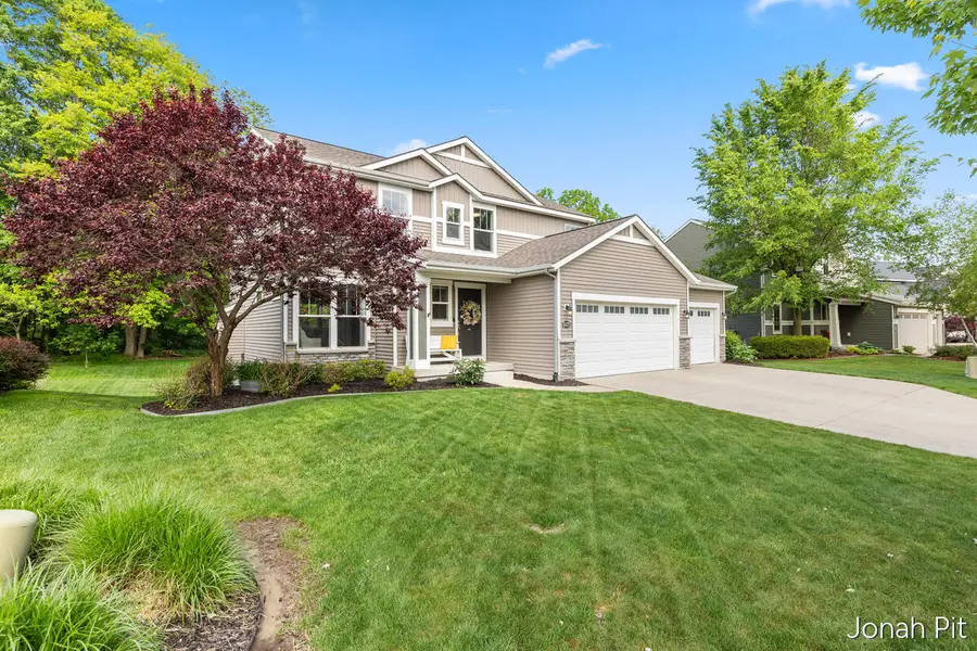 8479 Twin Lakes Drive, Jenison, MI 49428 - #3