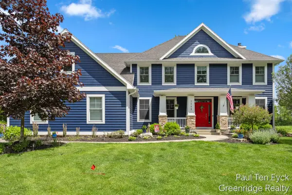 2066 Feathery Court Se, Grand Rapids, MI 49546